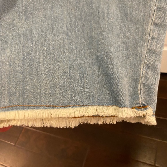 Eileen Fisher Pull on Ankle Blue Jean Frayed Hem Organic and Elastic waist ! - Picture 6 of 8